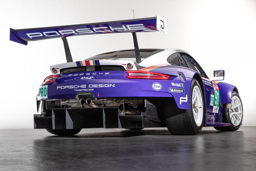  Porsche 911 RSR (991) 2018 года  (фото 5 из 13)